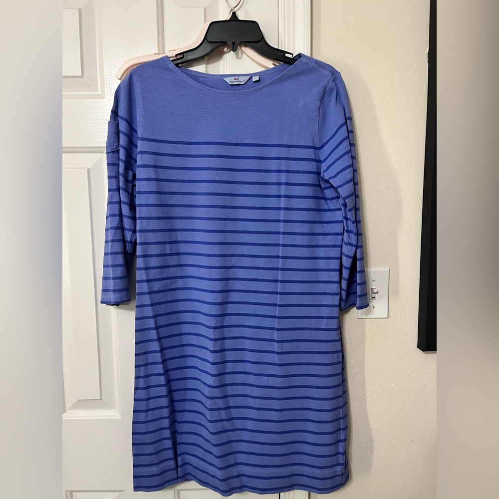 Vineyard vines, T-shirt dress